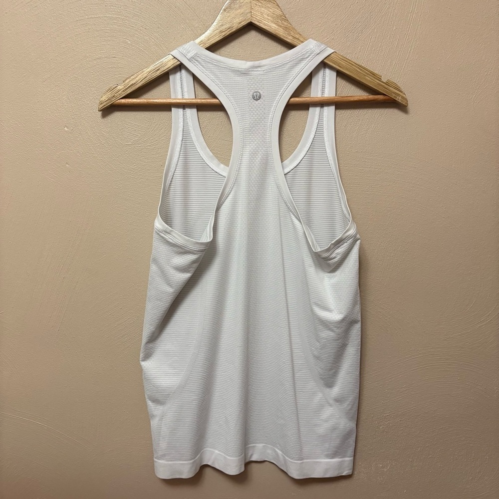 Lululemon Swiftly Tech Racerback White Size 8 - Picture 6 of 8
